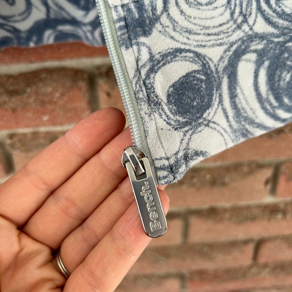 Bench zip-up hoodie - Picture 7 of 7